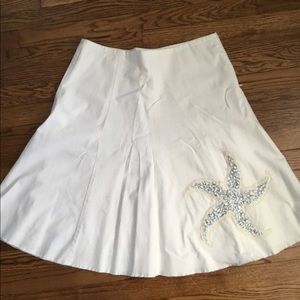 Trina Turk Sz 10 linen skirt starfish beading